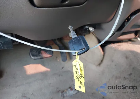 2010 Mercury Grand Marquis Ls (Fleet Only) from USA, damaged, VIN 2MEBM7FV0AX628442